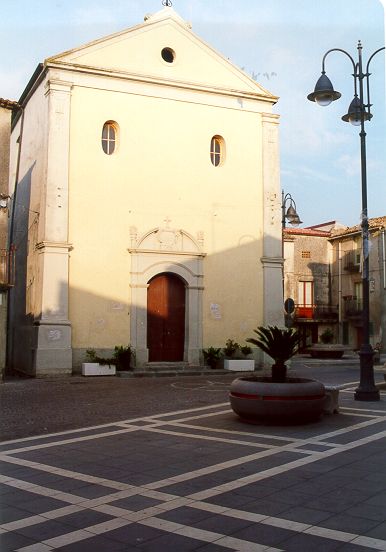 Zaccanopoli Chiesa.jpg (38421 byte)